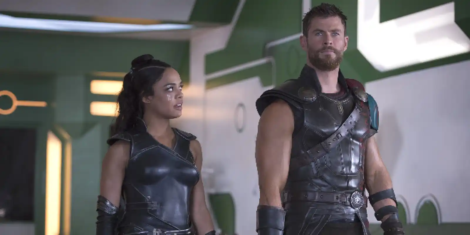 Brunnhilde (Tessa Thompson) mit Thor (Chris Hemsworth)