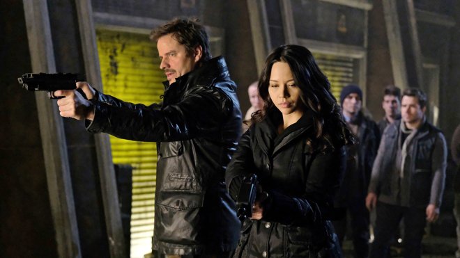 Dark Matter 03x03 - Willkommen in der Revolution