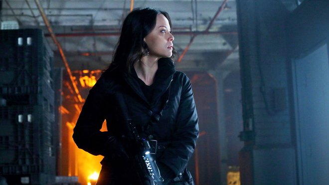 Dark Matter 03x03 - Willkommen in der Revolution