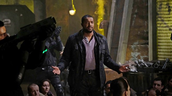 Dark Matter 03x03 - Willkommen in der Revolution