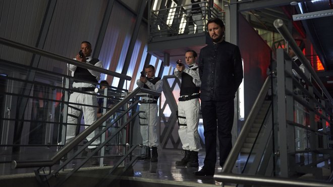 Dark Matter 01x12 - Episode Zwölf