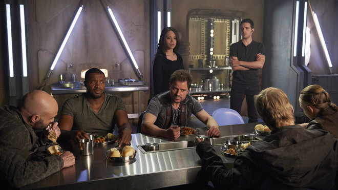 Dark Matter 01x10 - Episode Zehn