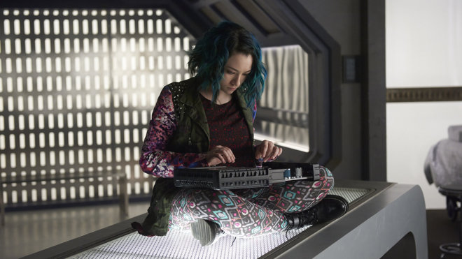 Dark Matter 01x01 - Episode Eins