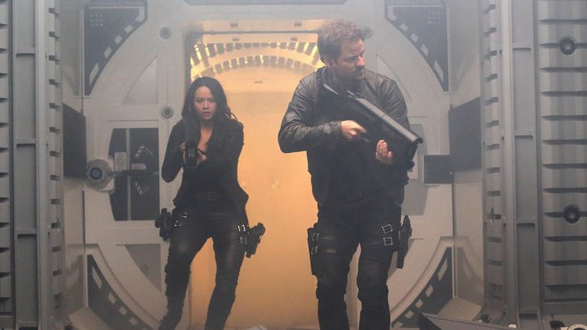 Dark Matter 03x02 - Es muss nicht so sein