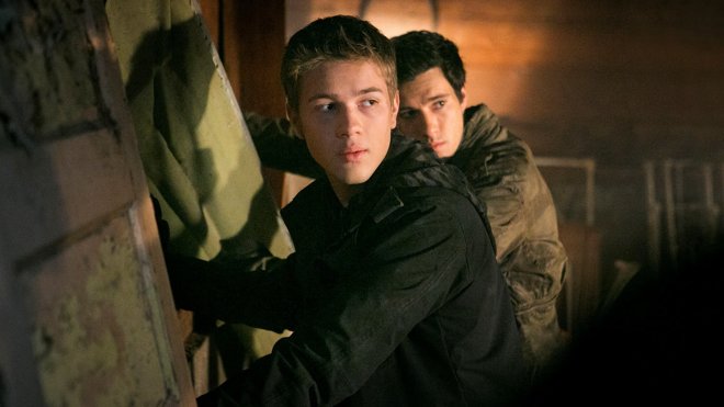 Falling Skies 03x07 - Mason gegen Pickett