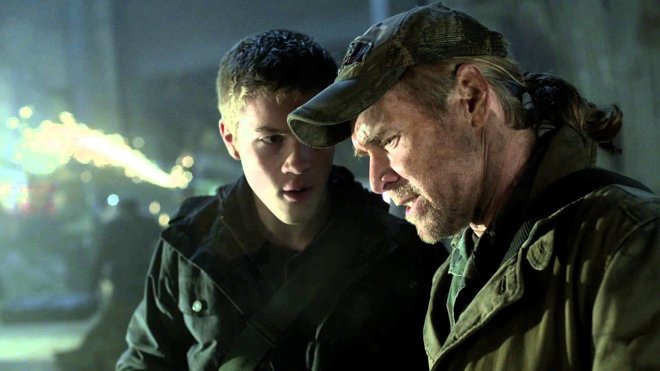 Falling Skies 03x09 - Der Anschlag