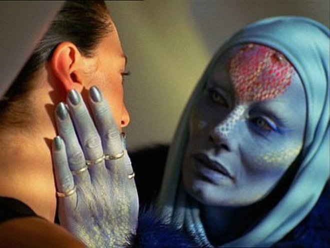 Farscape 03x03 - Die Selbst Beigebrachten Wunden 1