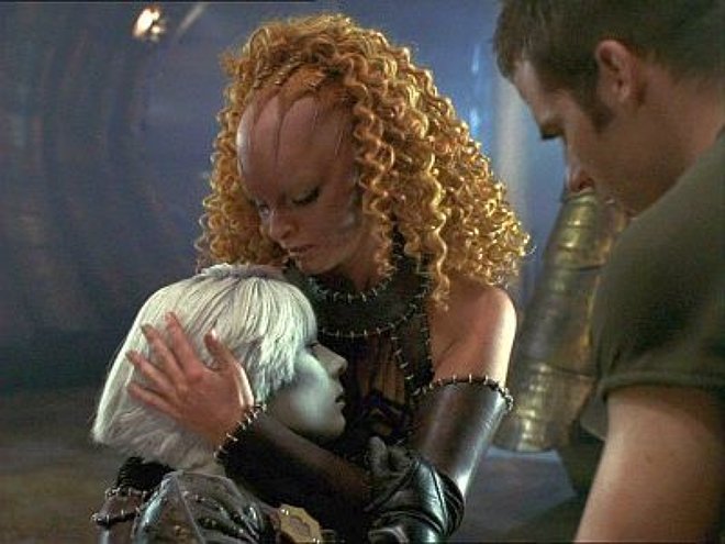 Farscape 03x09 - Einer Muß Verlieren