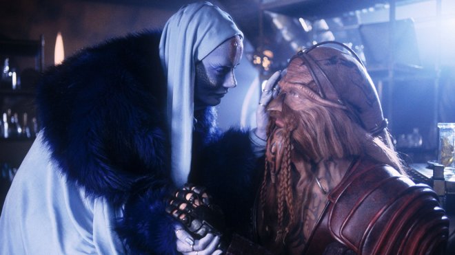 Farscape 03x04 - Die Selbst Beigebrachten Wunden 2