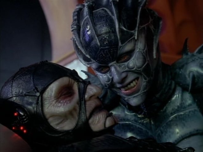 Farscape 02x19 - Kanonen - Lügner Und Moneten 1