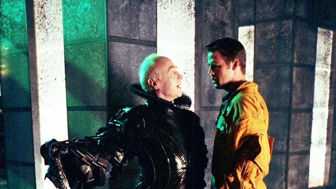 Farscape 01x08 - Der Magier Und Die Gladiatoren