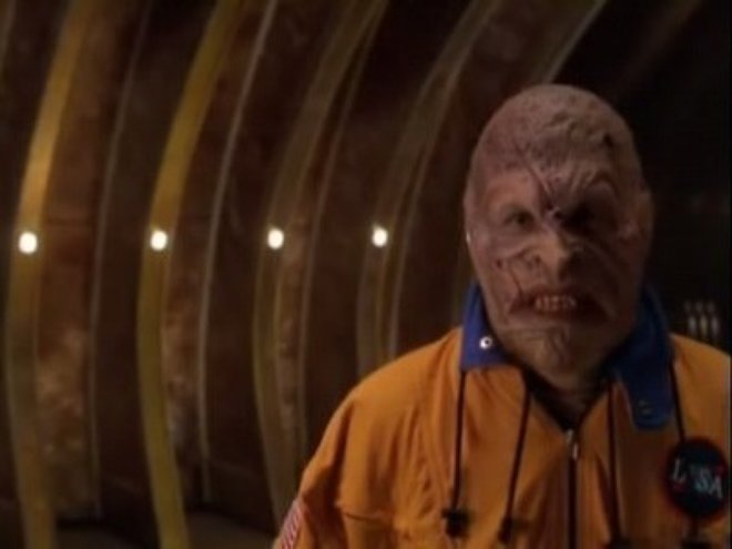 Farscape 01x04 - Der Rote Kristall