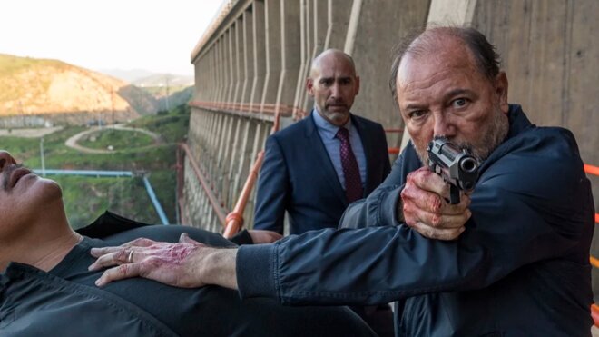 Fear the Walking Dead 03x04 - 100