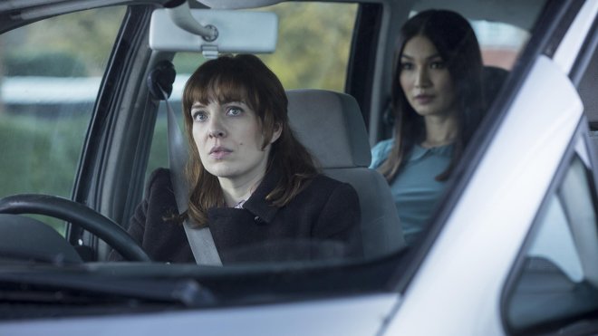 Humans 01x03 - Fehler im System