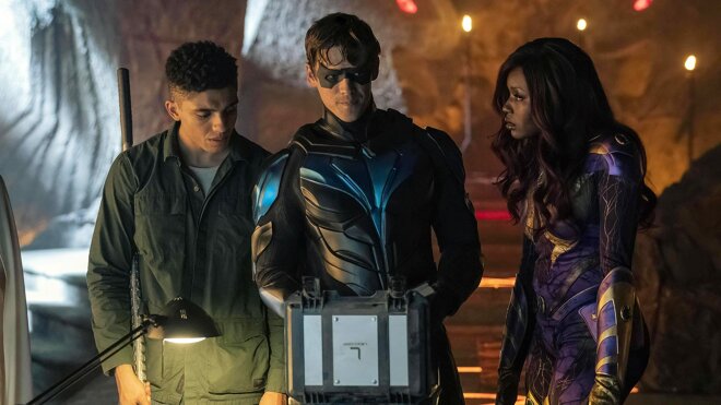 Titans 04x07 - Caul's Folly