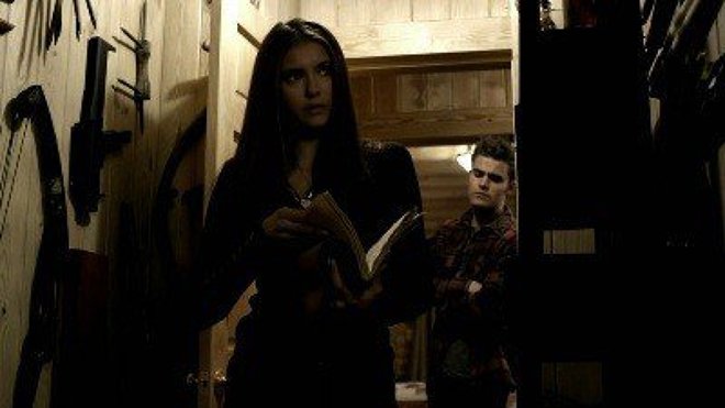 Vampire Diaries 02x14 - Heulende Wölfe