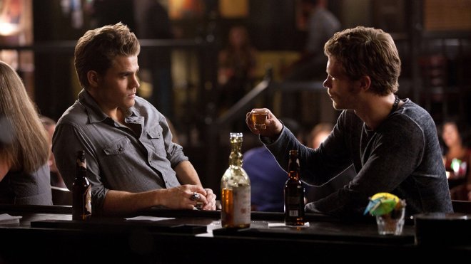 Vampire Diaries 03x03 - Die dunklen Jahre